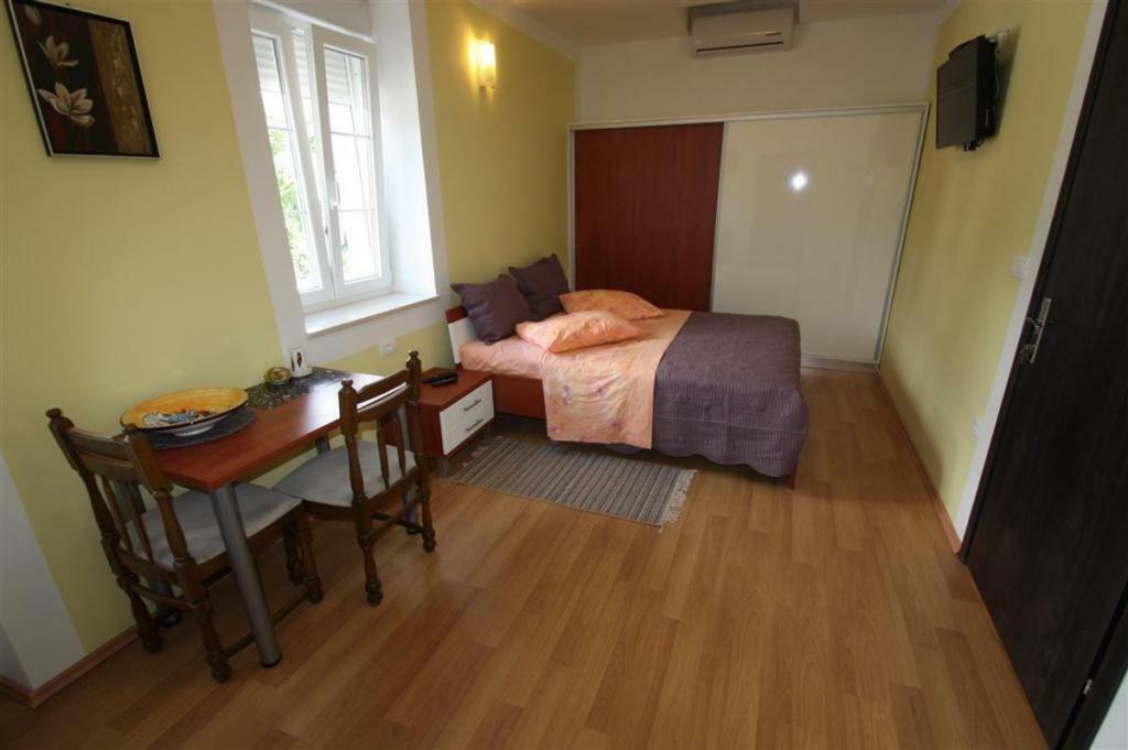 Apartment Miljana Kraljevica